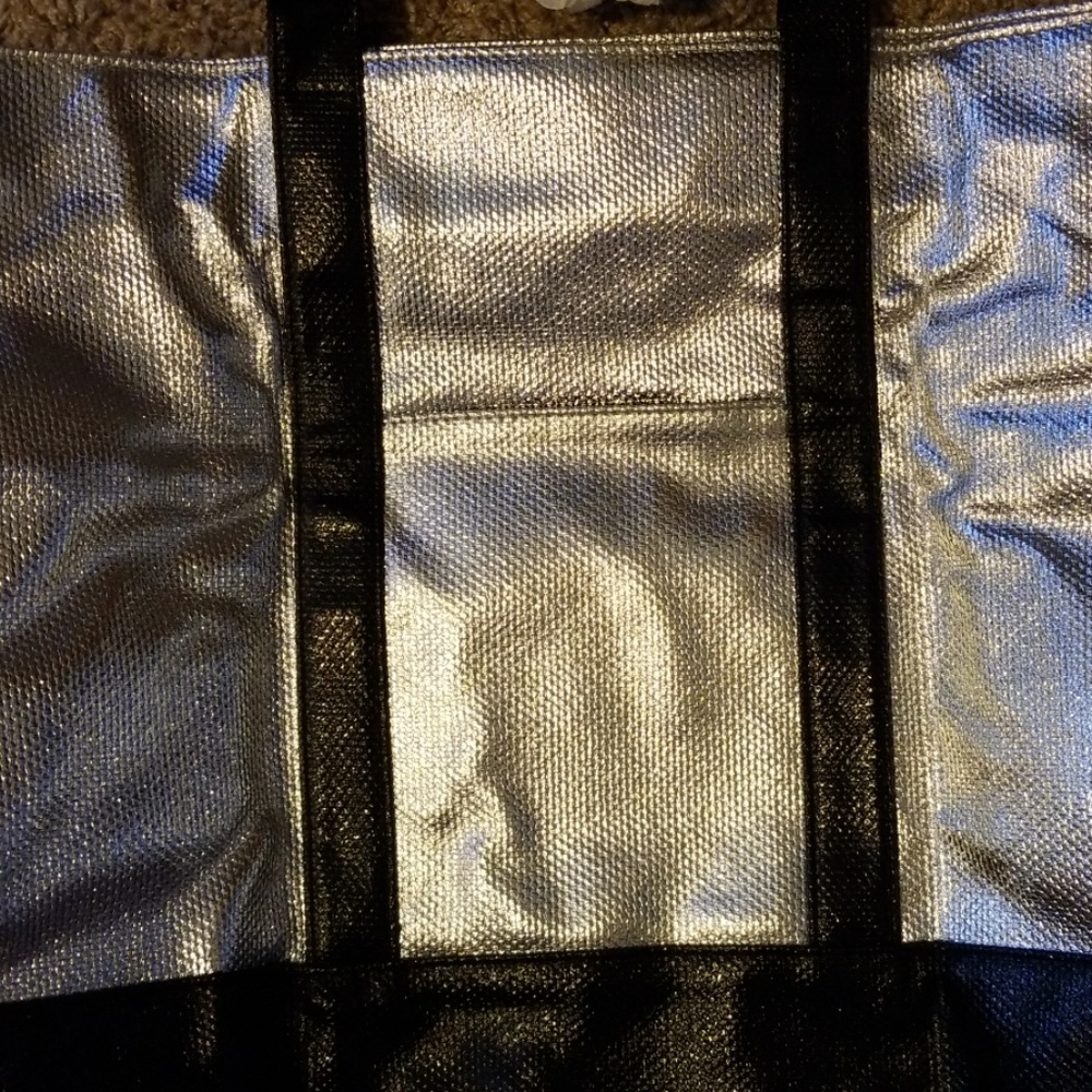 Weekend bag - Picture 3 of 4